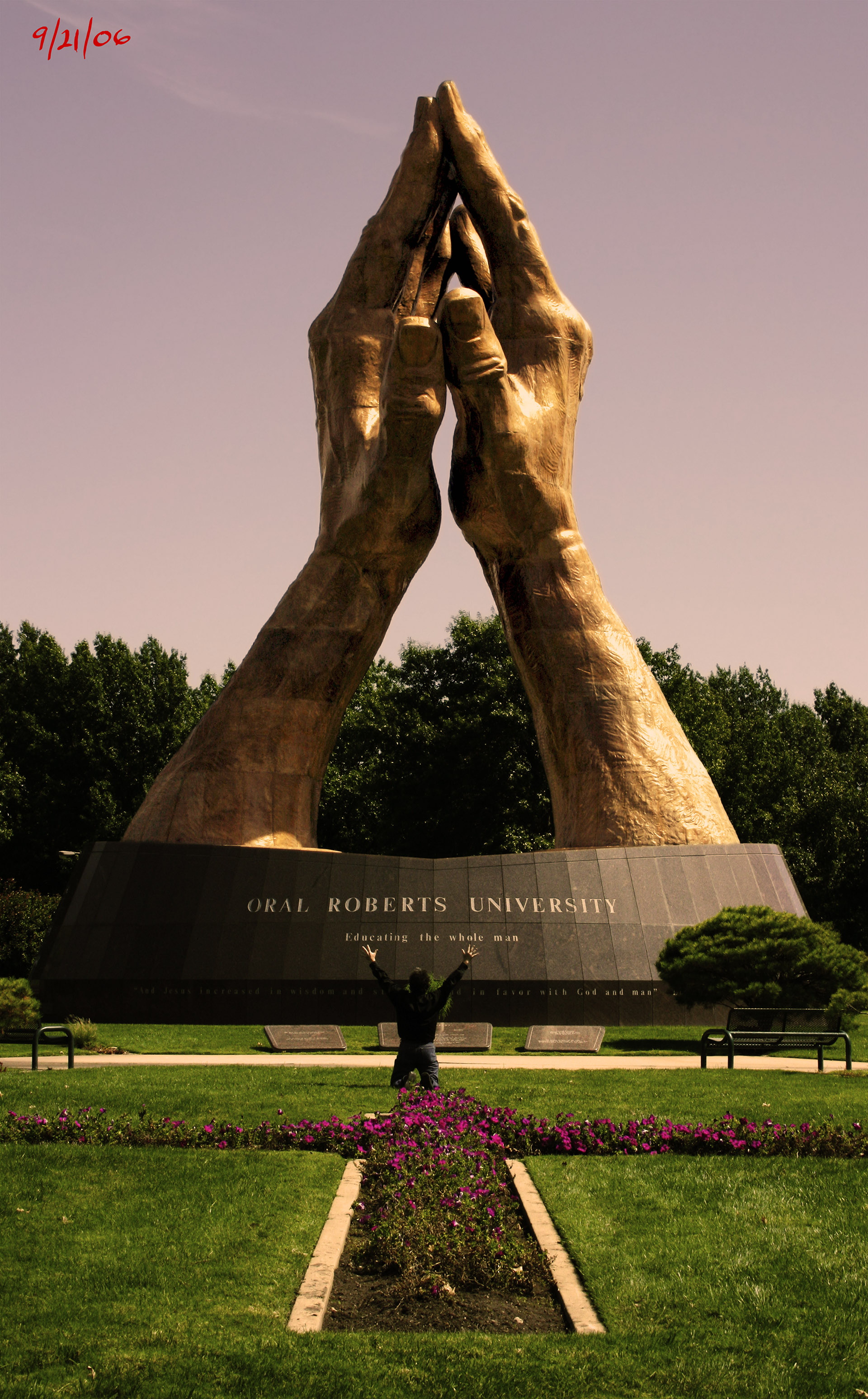 Plate_221_3314_1g_6_final_fix_sm Prayer Hands